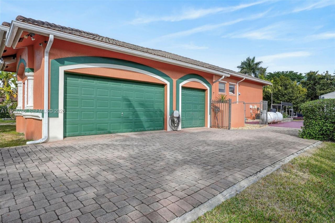 16741 SW 282nd St, Homestead, FL 33030 Photo