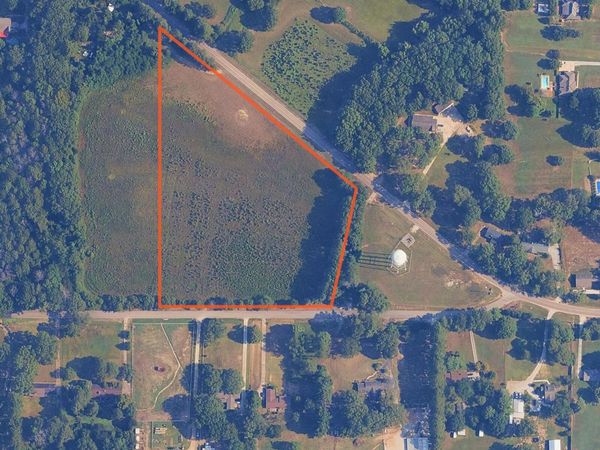 Chesterville Rd Road, Tupelo, MS 38801