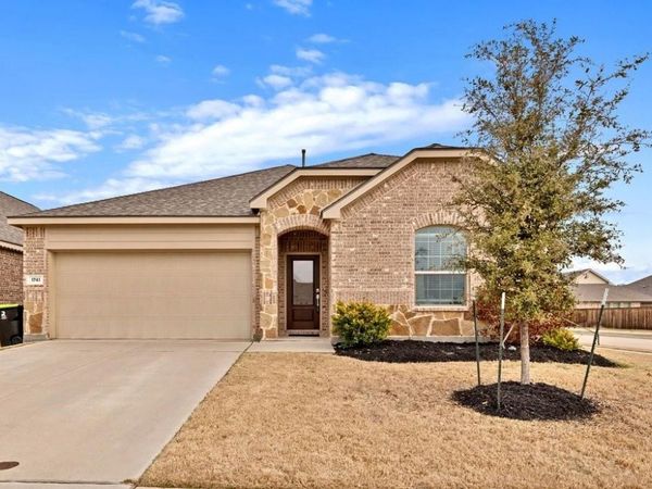 1741 Lake Grove Drive, Little Elm, TX 75068