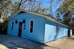 100 Newell Street photo 4