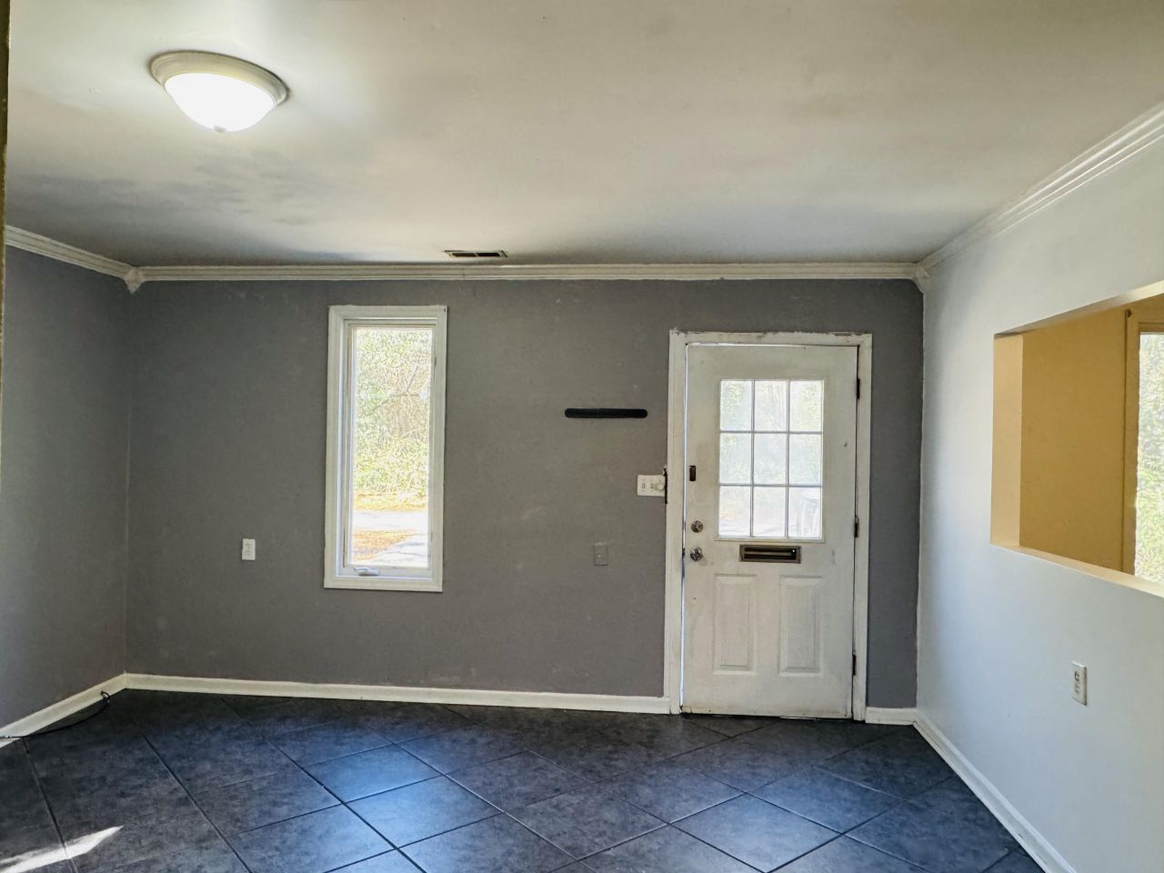 100 Newell Street Photo 5