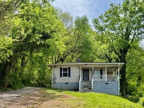 2612 Ocoee Street, Chattanooga, TN 37406