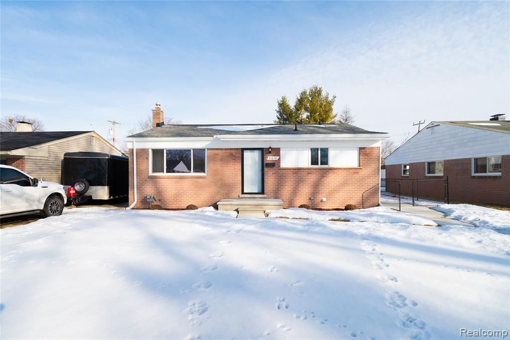 31074 Steinhauer Street, Westland, MI 48186 Main Photo