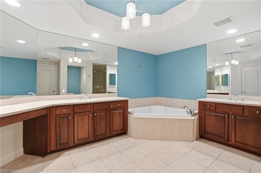 2090 W 1st St, Unit 1206, Fort Myers, FL 33901 Photo