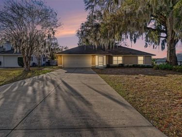 1004 LANTANA DRIVE, EUSTIS, FL 32726