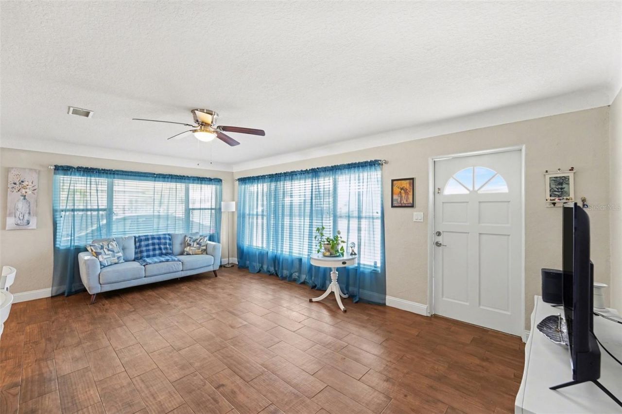 10555 109th Street, Largo, FL 33778 Photo