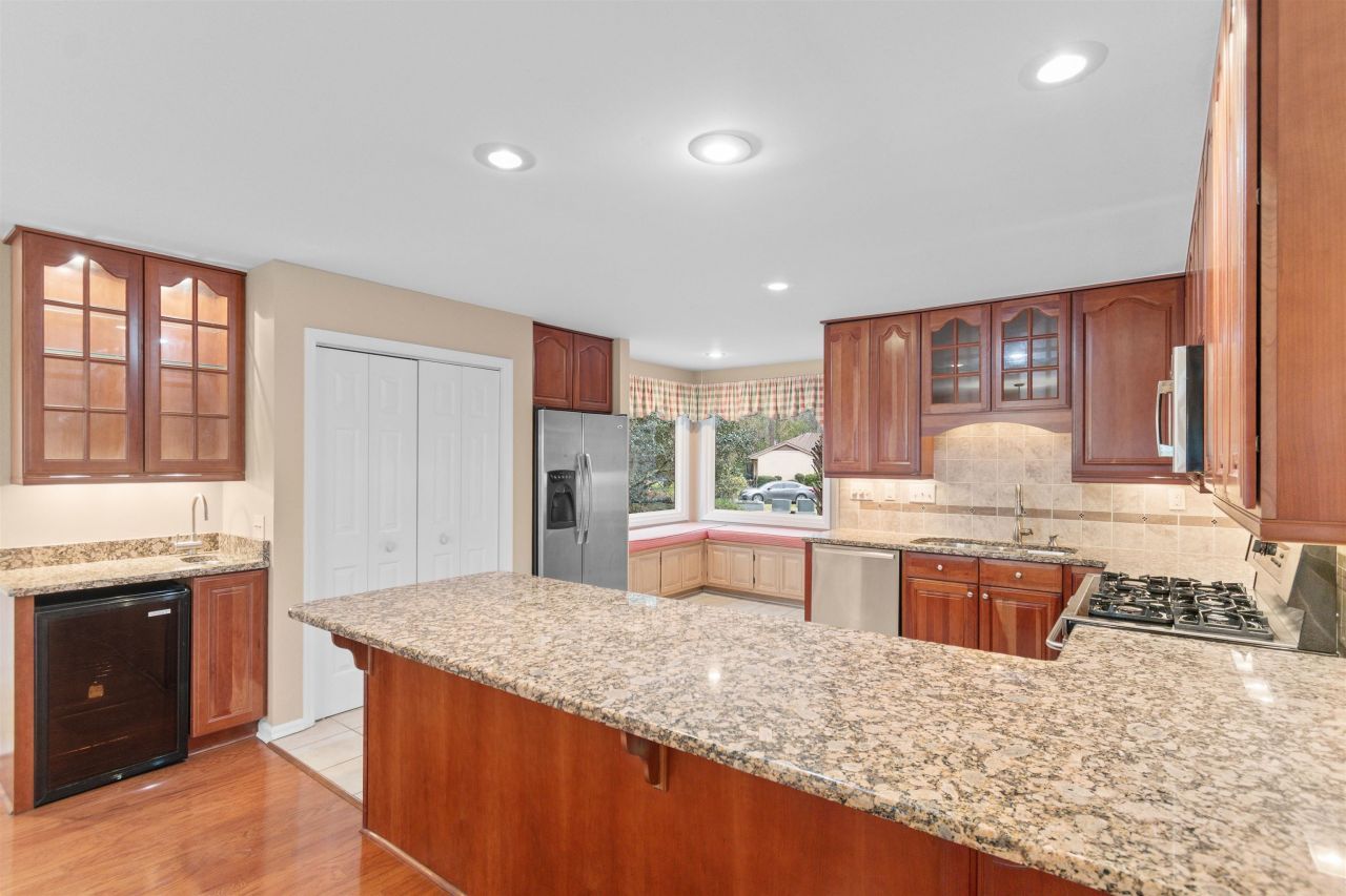 75 Duck Pond Pl. Photo 13