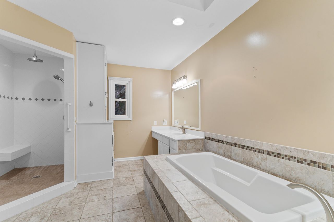 75 Duck Pond Pl. Photo 17