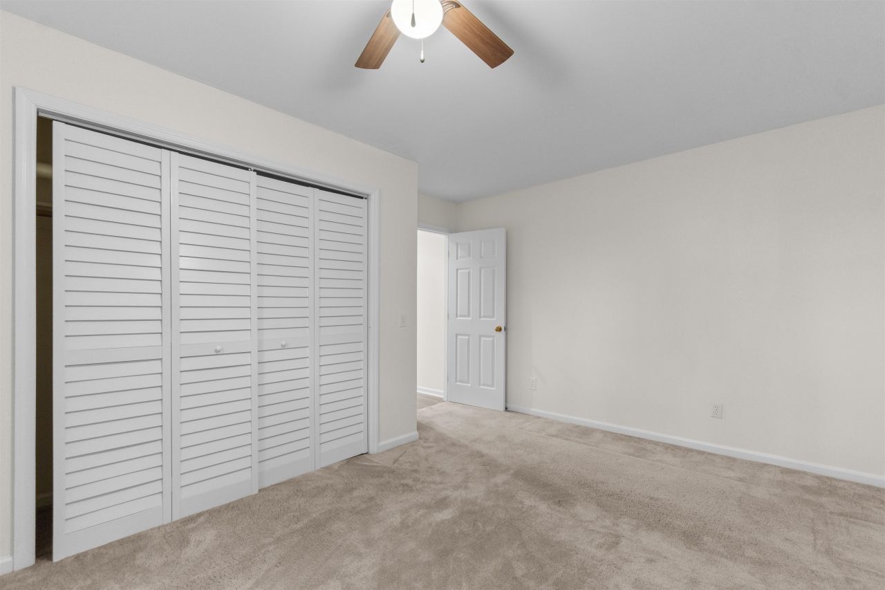 75 Duck Pond Pl. Photo 19