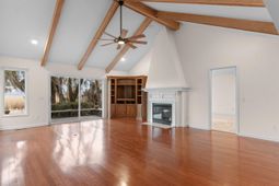 75 Duck Pond Pl. photo 4