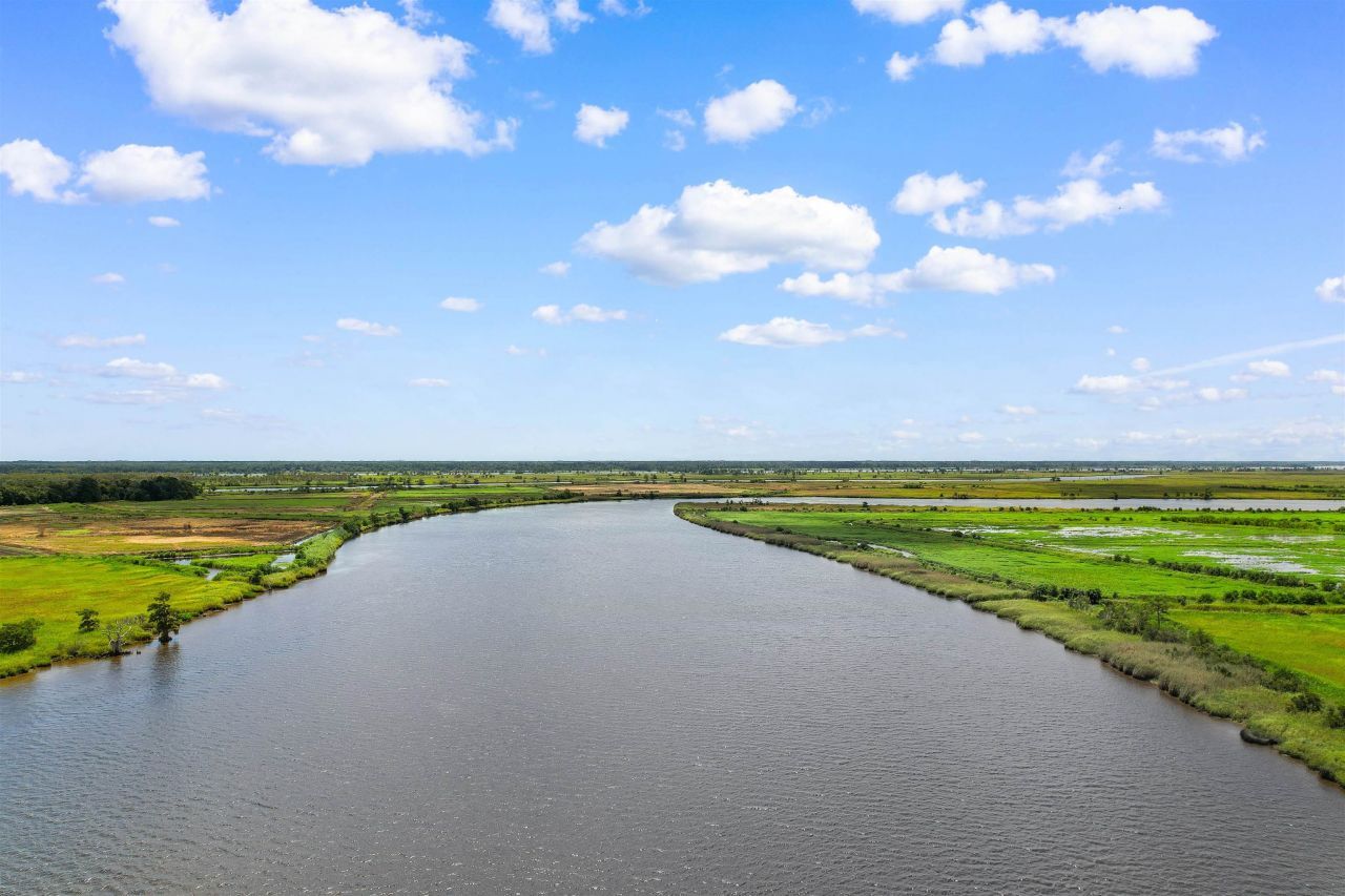 75 Duck Pond Pl. Photo 45