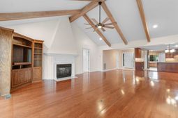 75 Duck Pond Pl. photo 4