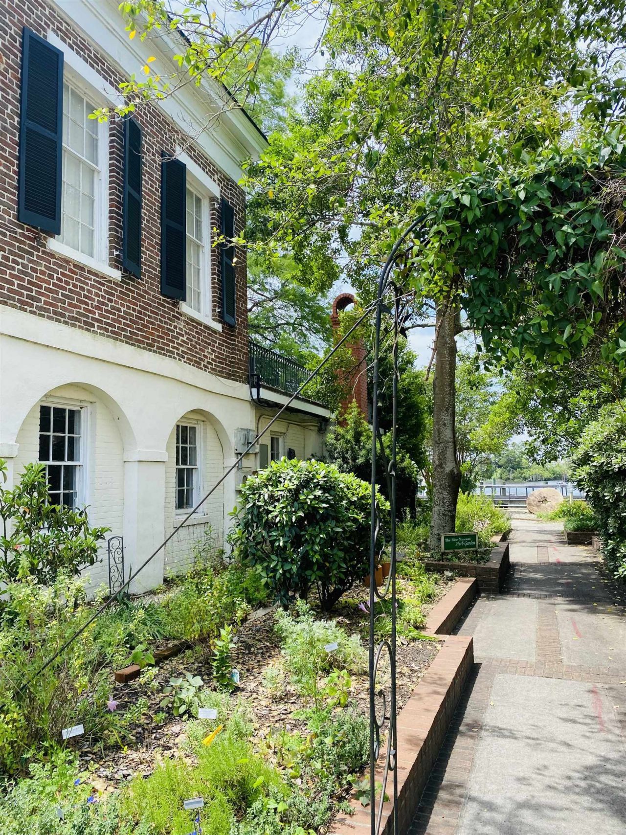 75 Duck Pond Pl. Photo 56