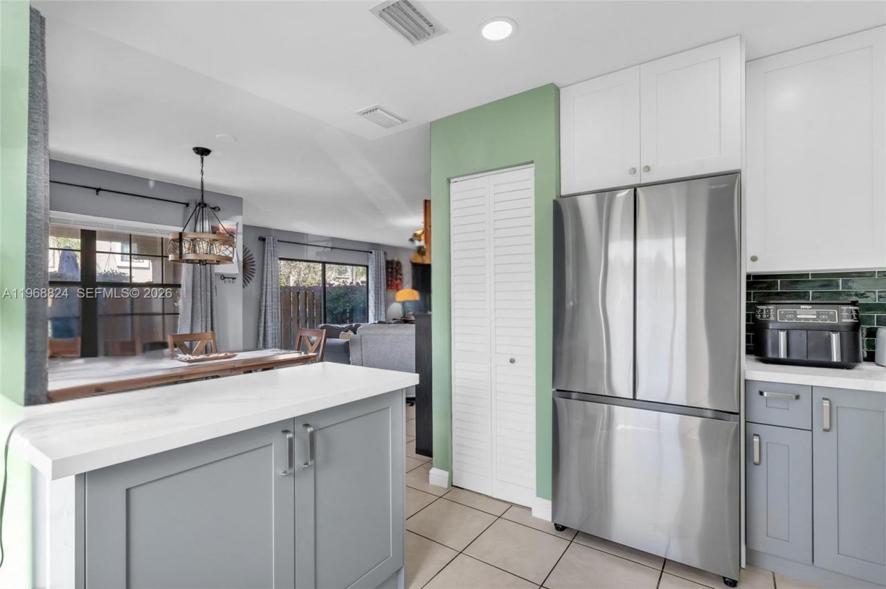 10425 SW 153rd Ct, Unit 8, Miami, FL 33196 Photo