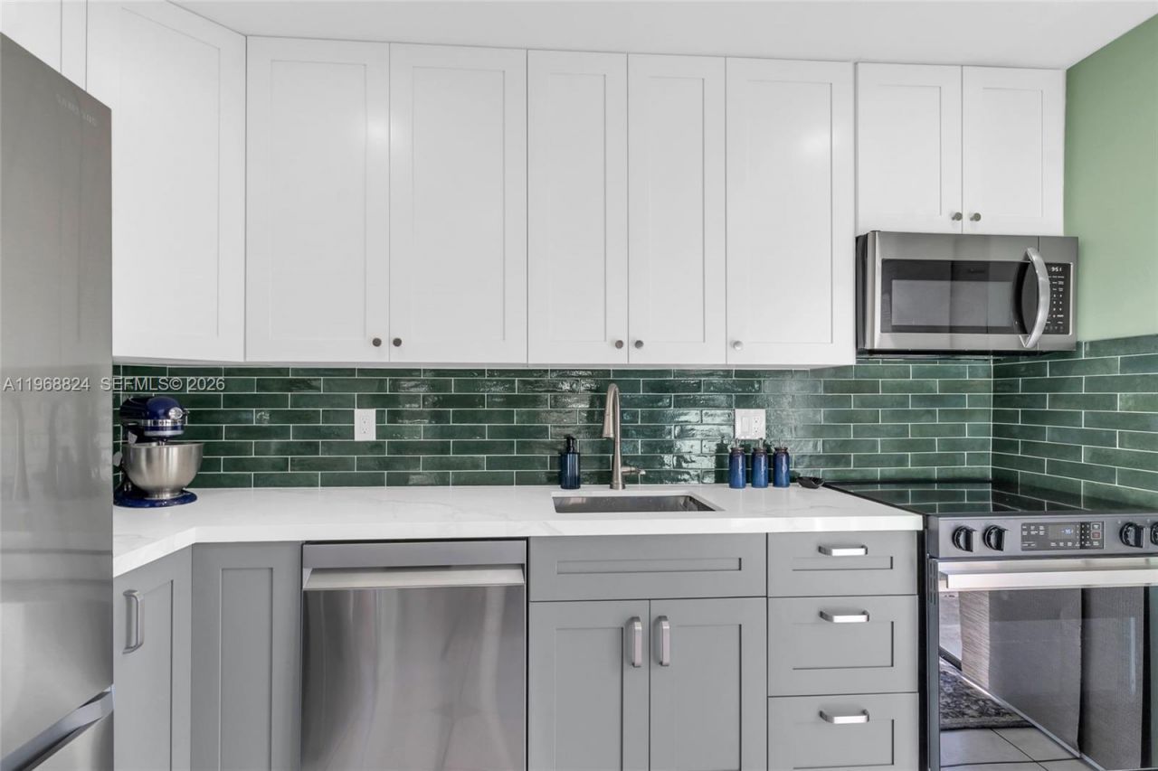 10425 SW 153rd Ct, Unit 8, Miami, FL 33196 Photo