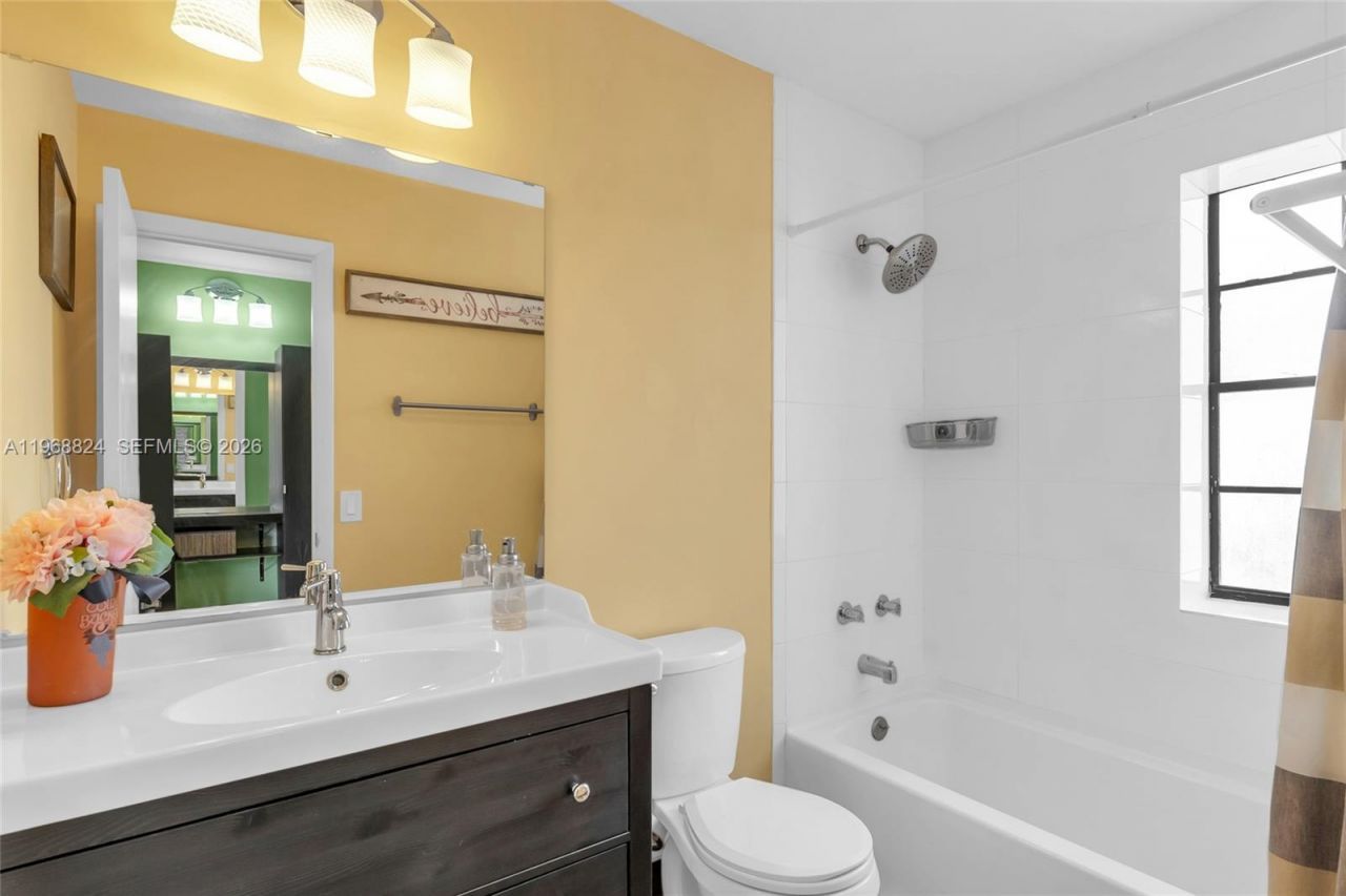 10425 SW 153rd Ct, Unit 8, Miami, FL 33196 Photo