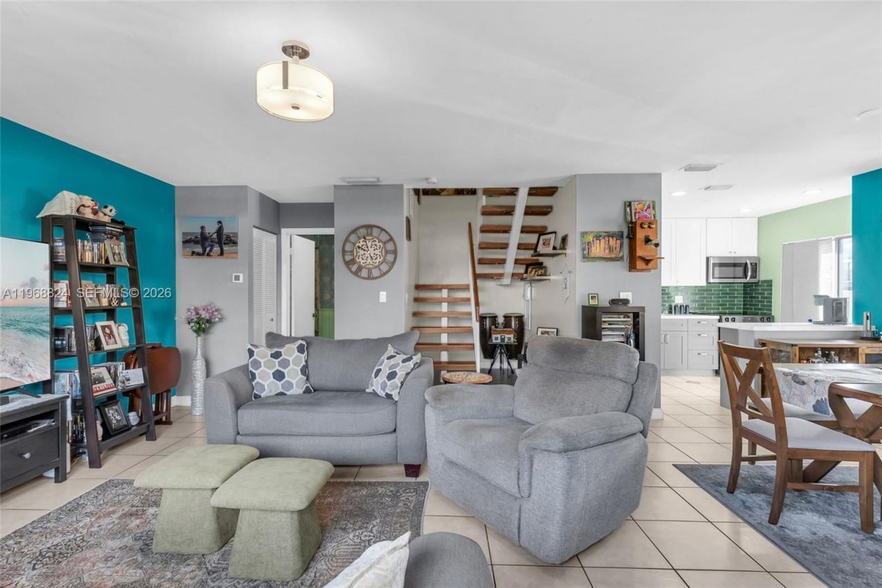 10425 SW 153rd Ct, Unit 8, Miami, FL 33196 Photo