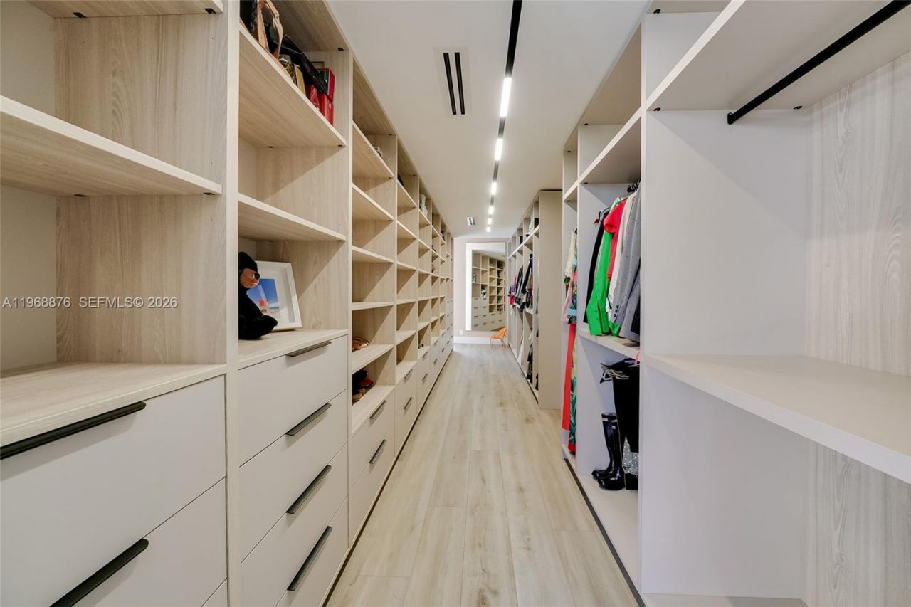 720 NE 69th St , Unit 12S, Miami, FL 33138 Photo