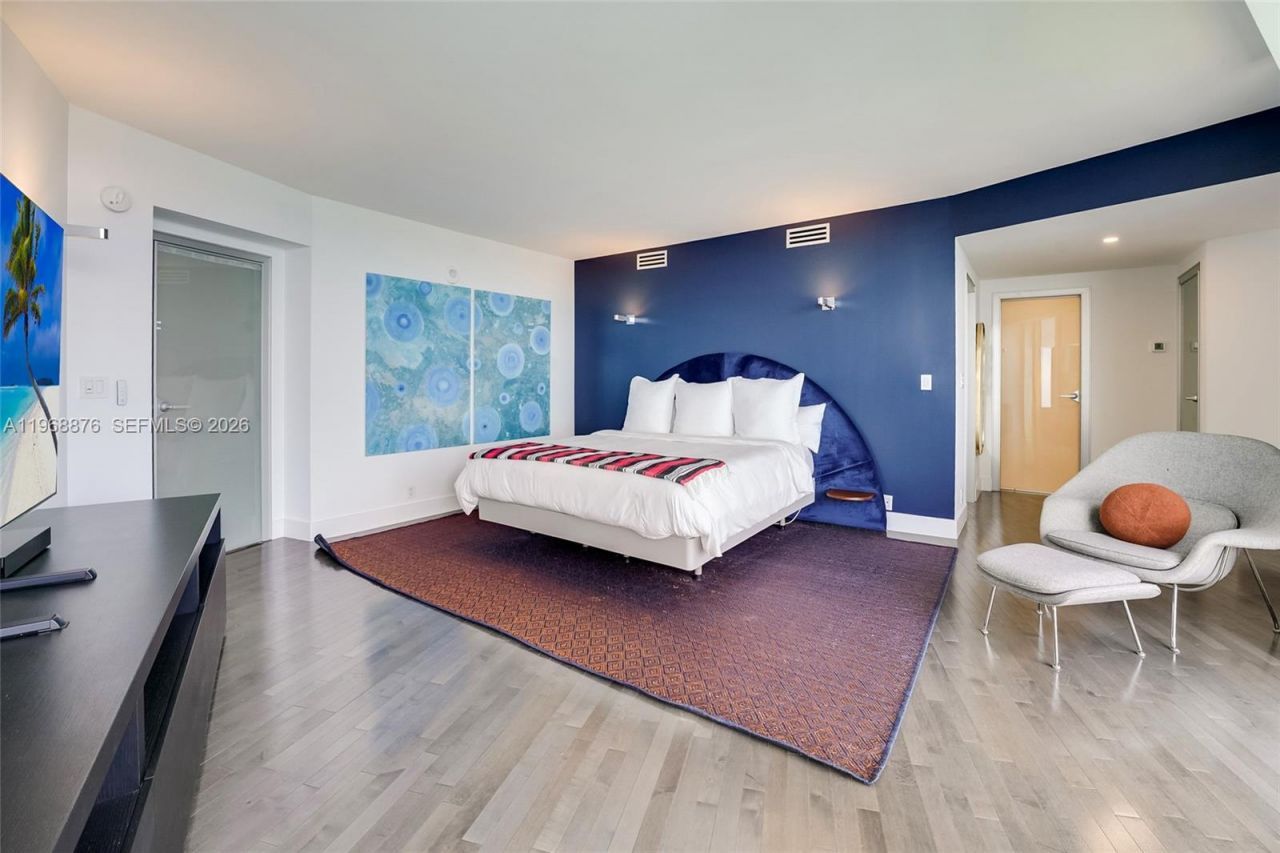 720 NE 69th St , Unit 12S, Miami, FL 33138 Photo