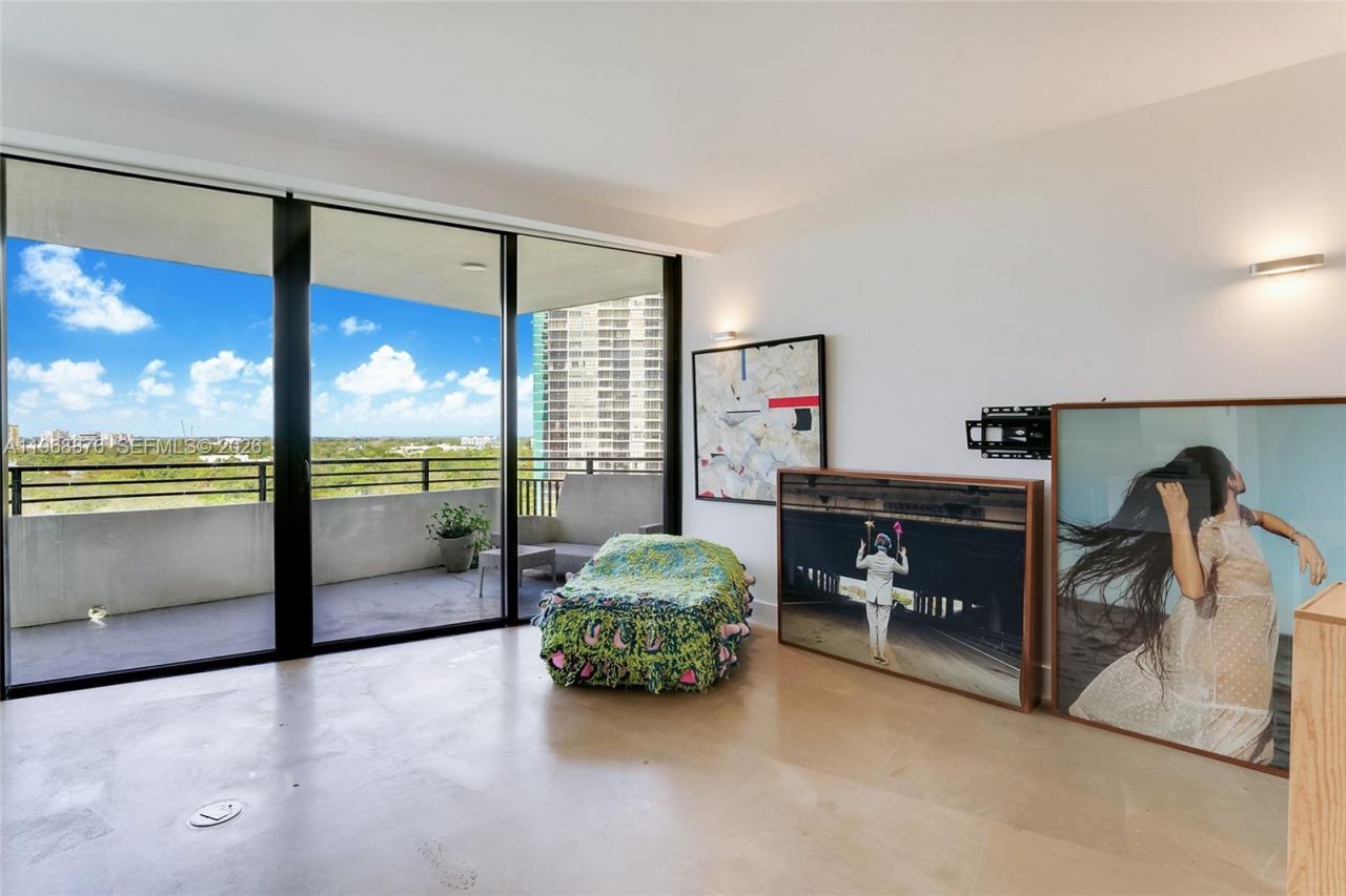 720 NE 69th St , Unit 12S, Miami, FL 33138 Photo