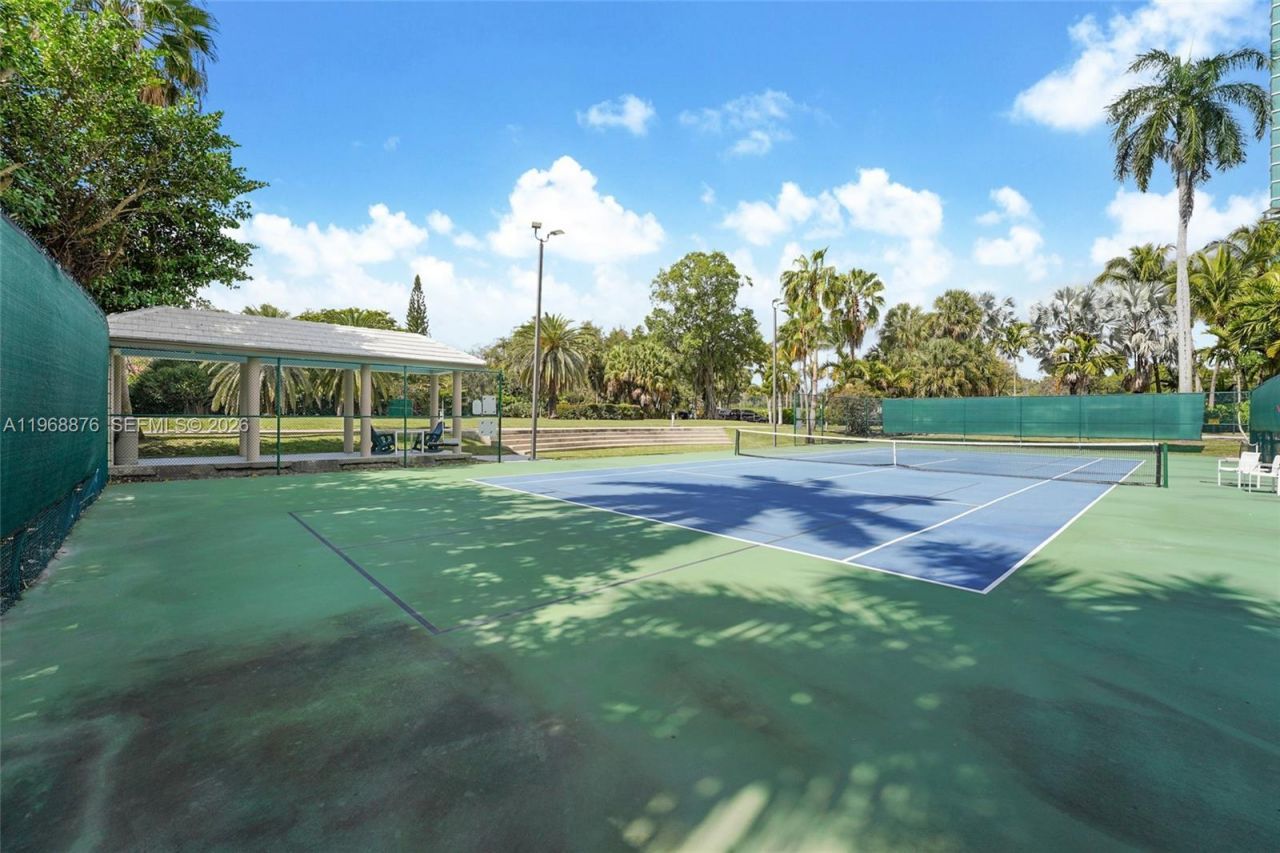 720 NE 69th St , Unit 12S, Miami, FL 33138 Photo