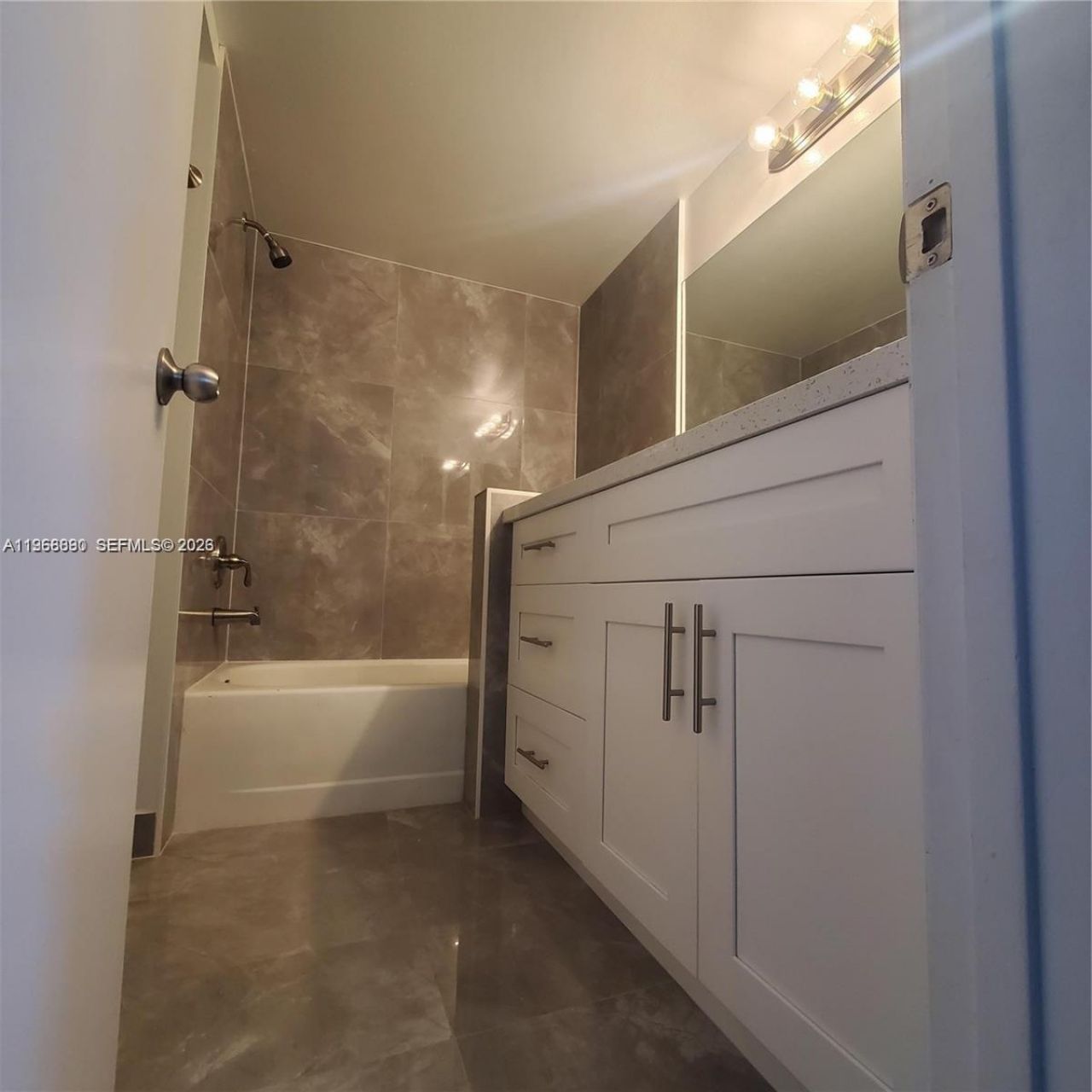 929 Hamilton Dr , Unit 929F, Homestead, FL 33034 Photo