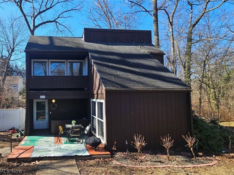 942 Caddo Avenue, Akron, OH 44305 Photo 1