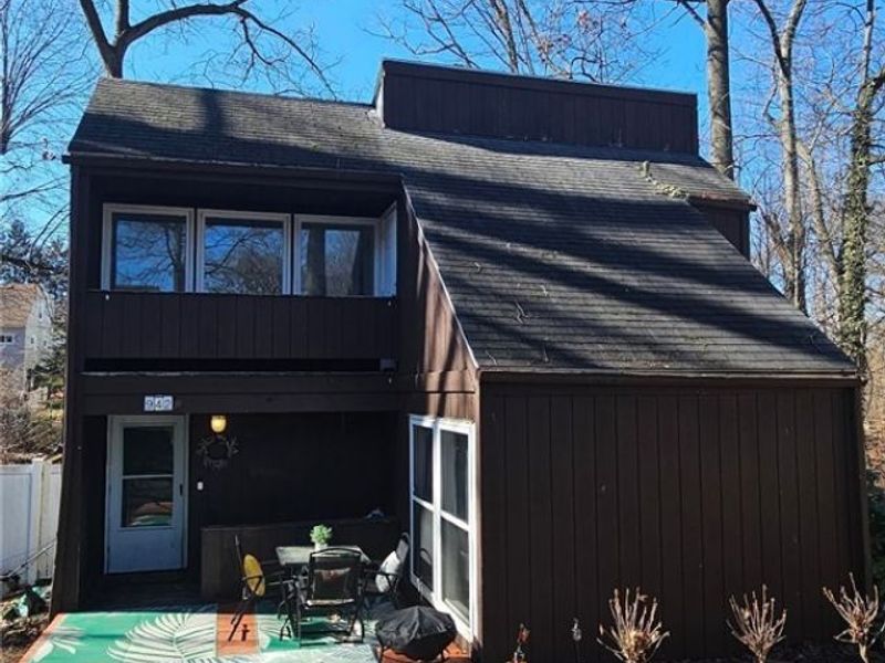 942 Caddo Avenue, Akron, OH 44305 Photo 2