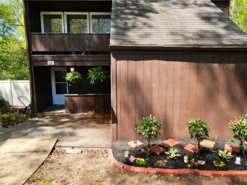 942 Caddo Avenue, Akron, OH 44305 Photo 3