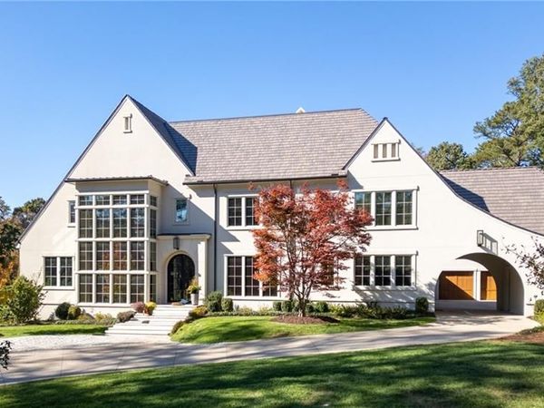 914 Buckingham Circle NW, Atlanta, GA 30327