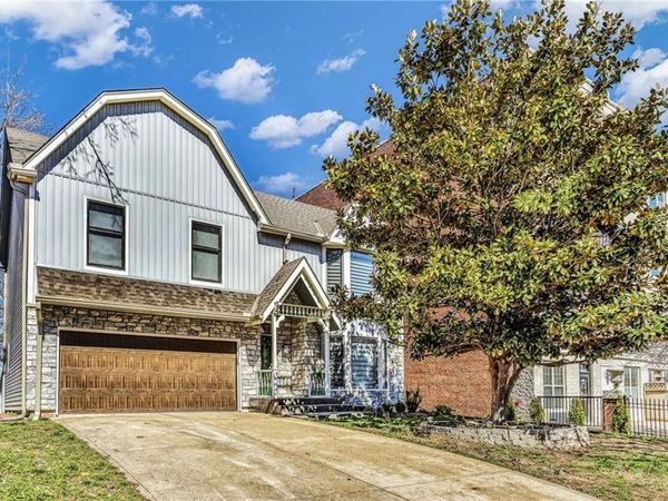 240 E 30th Street, Kansas City, MO 64108