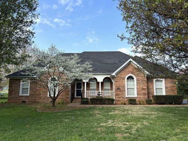 1507 Cross Breeze Court , Bowling Green, KY 42104