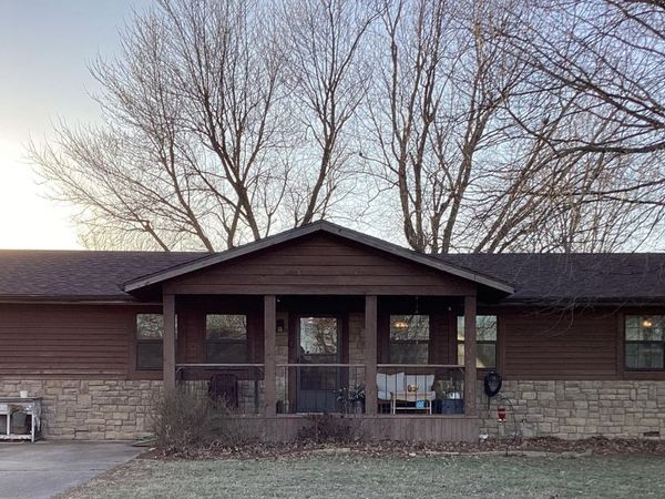 1503 N Hovis Street , Mountain Grove, MO 65711