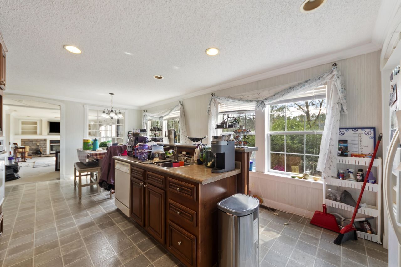 249 Hammock Street Photo 15