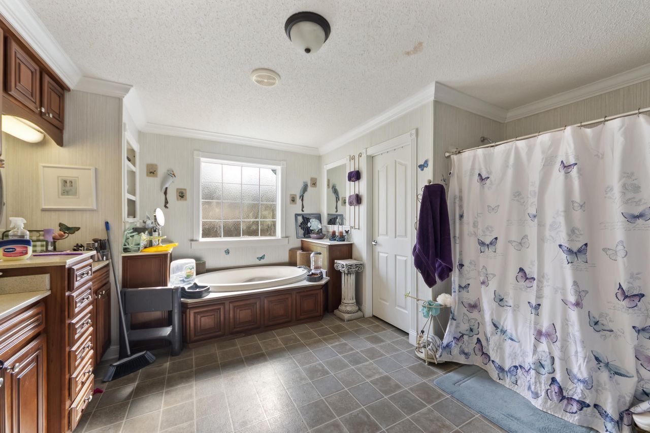 249 Hammock Street Photo 17