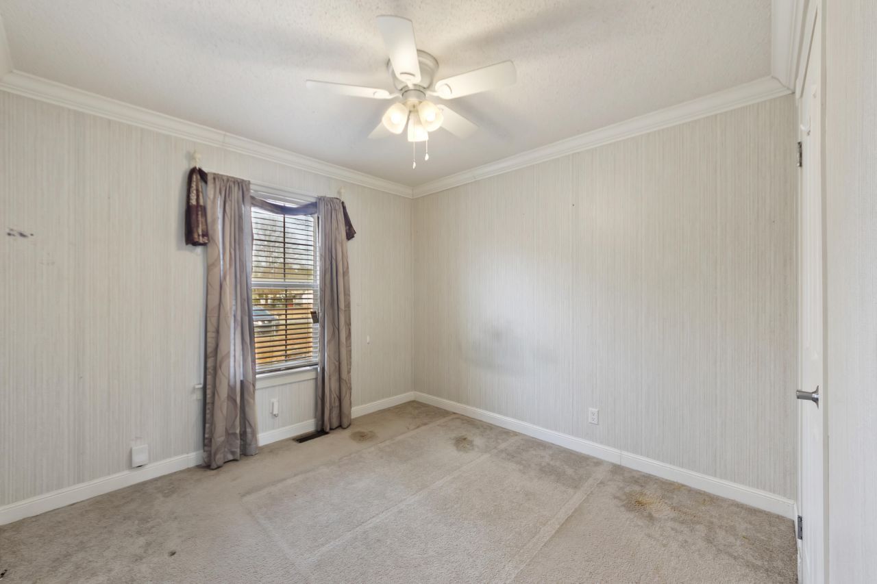 249 Hammock Street Photo 25