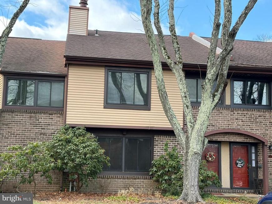 25 Independence Place, Newtown, PA 18940 Main Photo