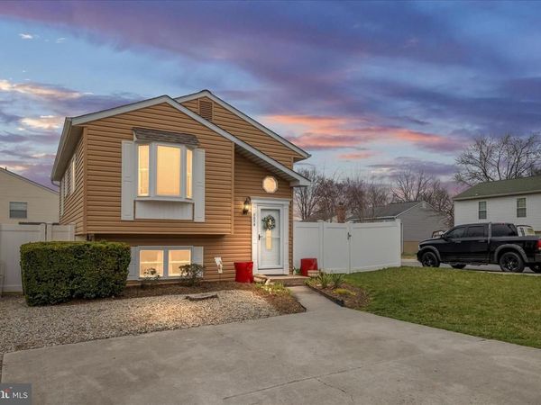 8076 OUTING AVENUE, PASADENA, MD 21122