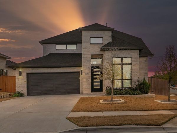 305 Reef Band Drive DR, Kyle, TX 78640