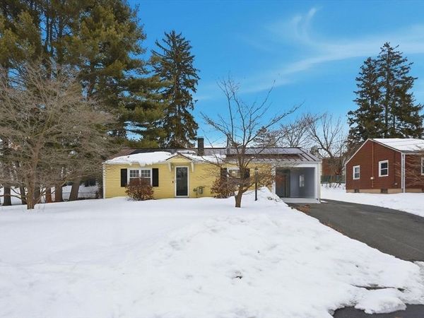 73 Timber Lane, Springfield, MA 01119