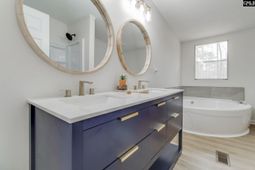 1154 Chain Gang Road  photo 4