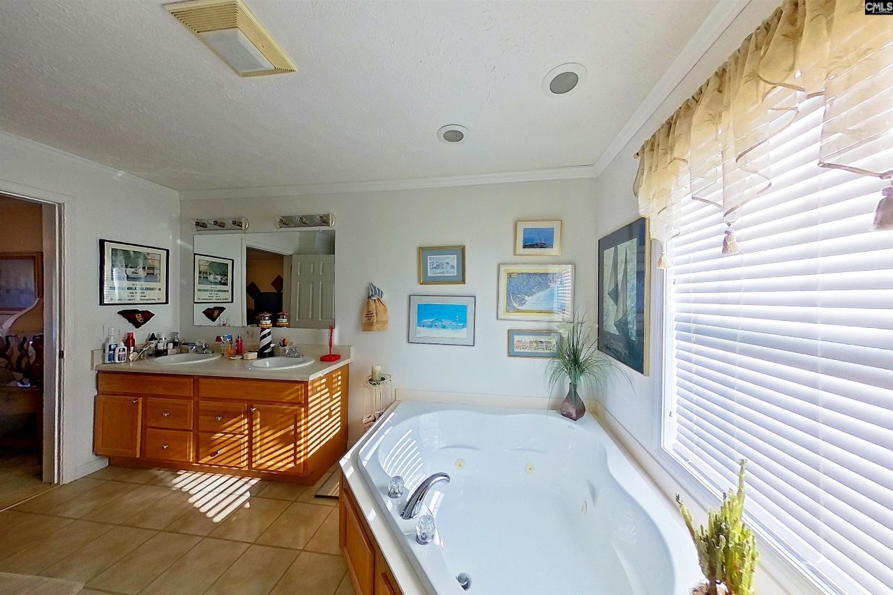 15 Bell-tel Drive Photo 39