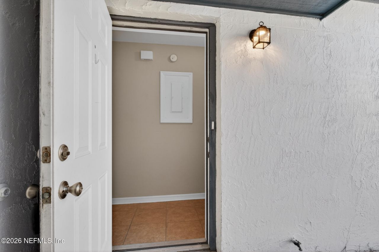 1270 Wonderwood Drive, Jacksonville, FL 32233 Photo