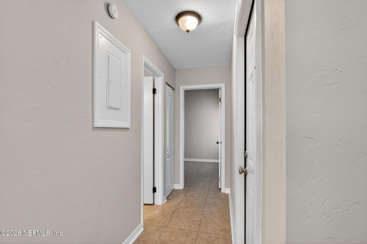 1270 Wonderwood Drive, Jacksonville, FL 32233 Photo