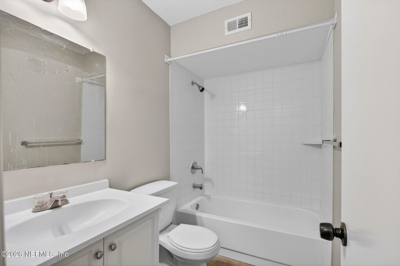 1270 Wonderwood Drive, Jacksonville, FL 32233 Photo