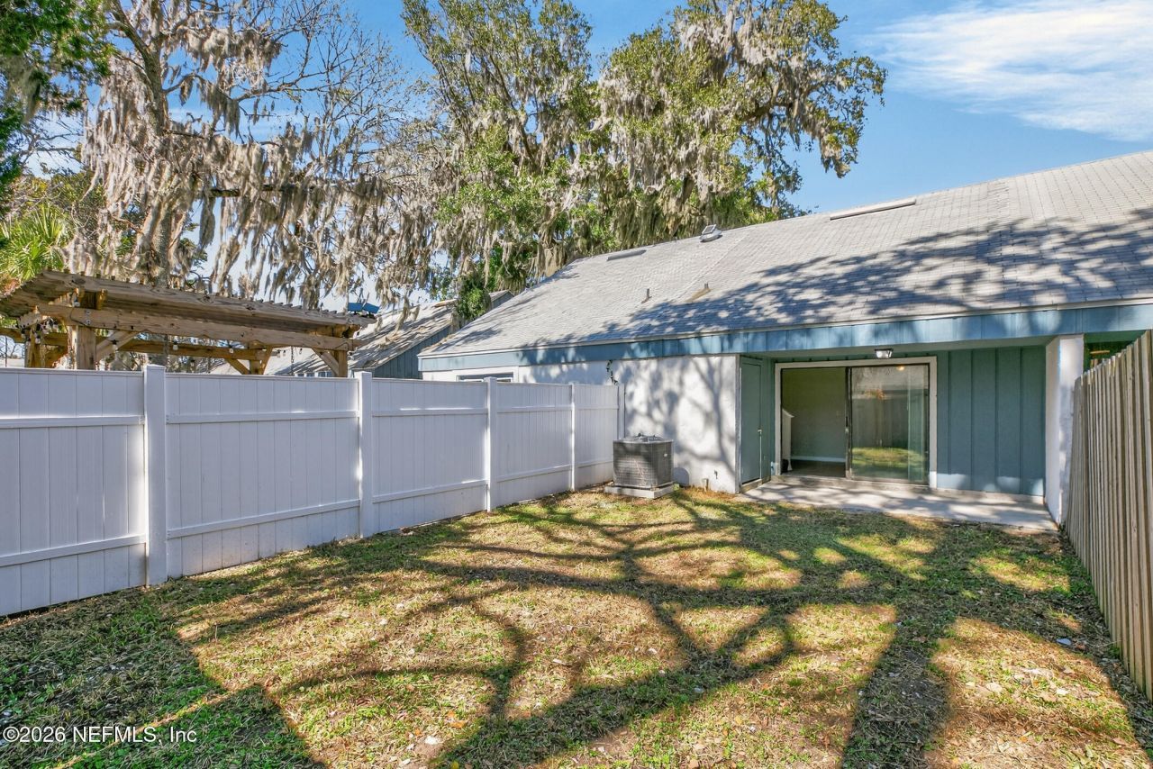 1270 Wonderwood Drive, Jacksonville, FL 32233 Photo
