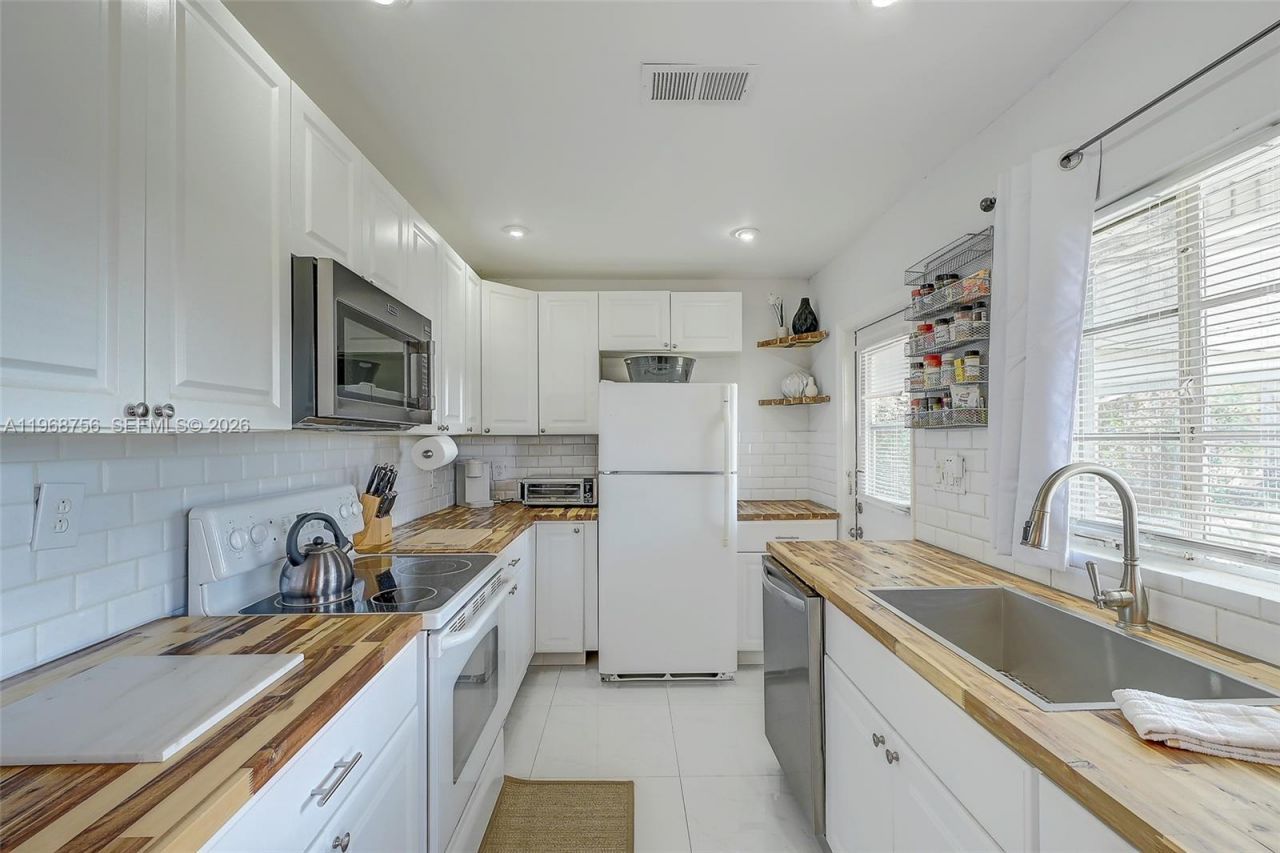 1138 Harbor Drive, Fort Myers, FL 33917 Photo