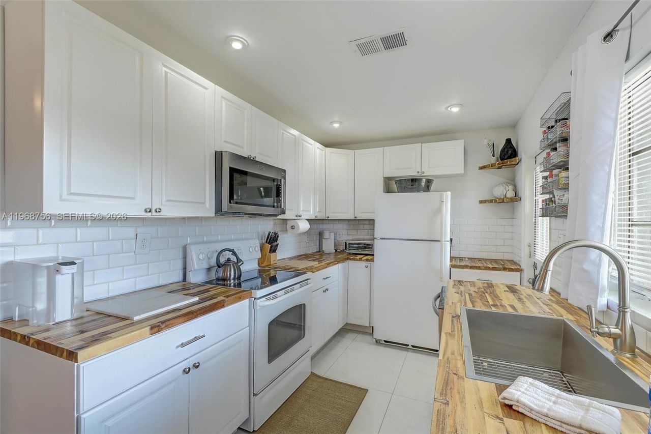 1138 Harbor Drive, Fort Myers, FL 33917 Photo