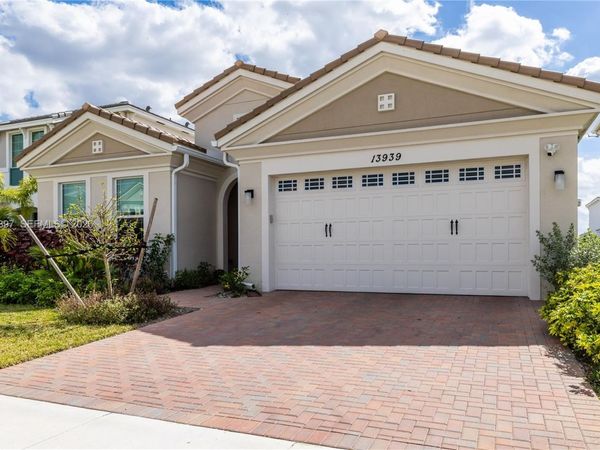 13939 Prickly Cone Cv, Westlake, FL 33470