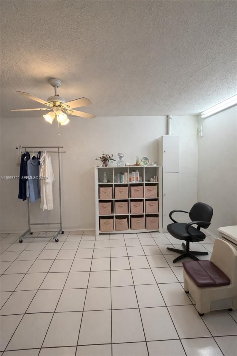 19804 NW 67th Ct, Hialeah, FL 33015 Photo